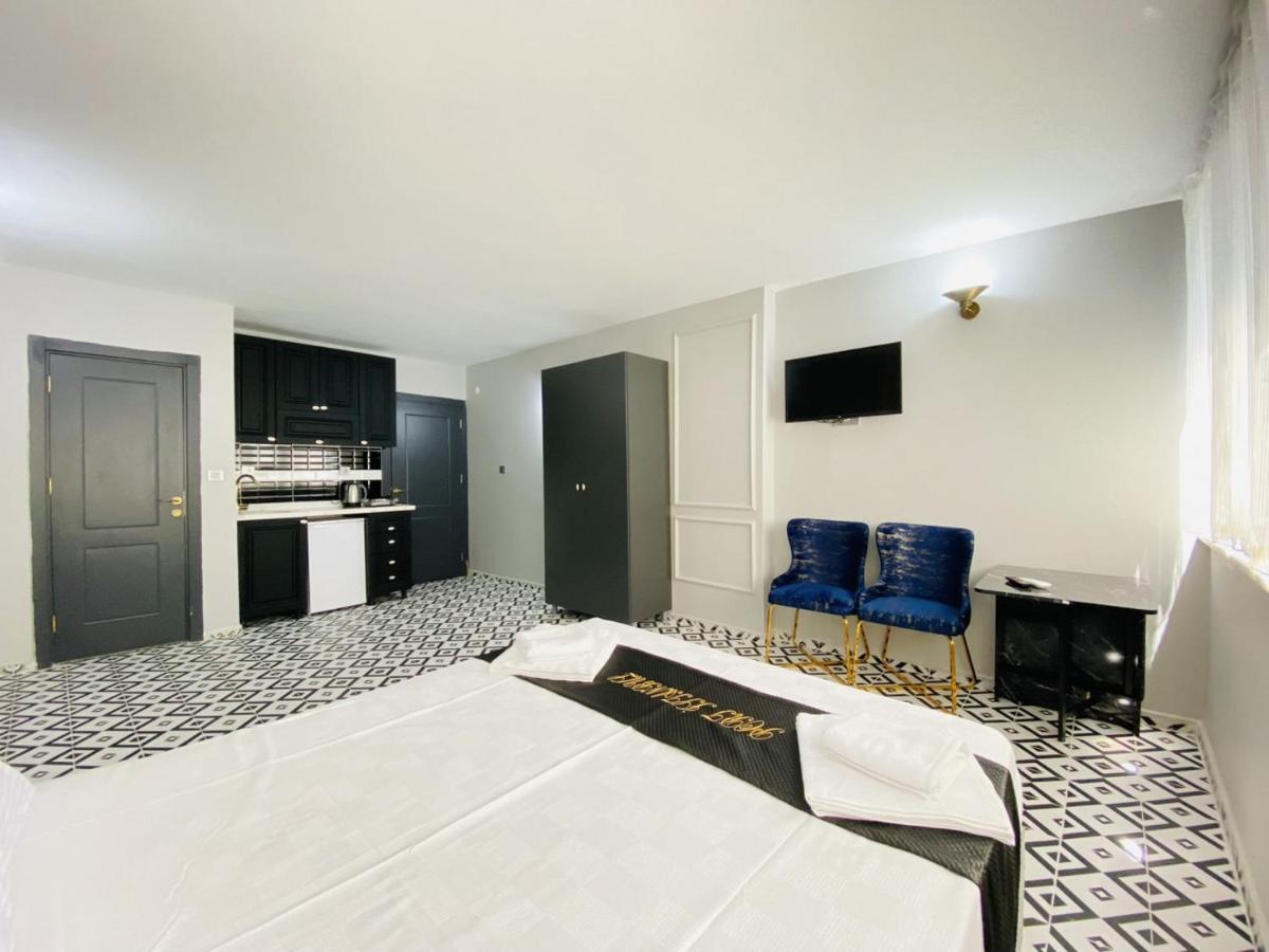 Pleasant Studio Flat In Kabatas Beyoglu Apartamento Estambul Exterior foto